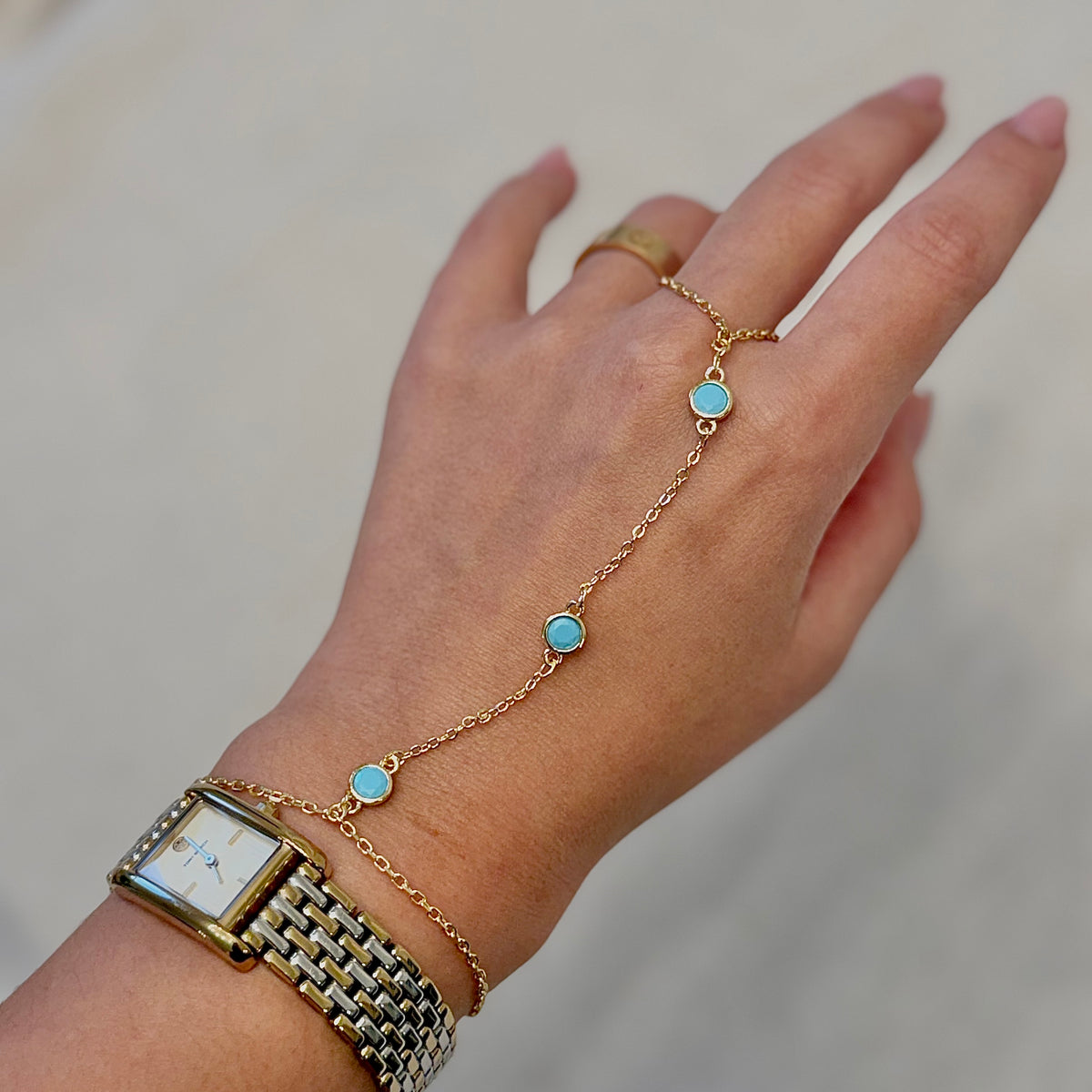 Solea Hand Chain
