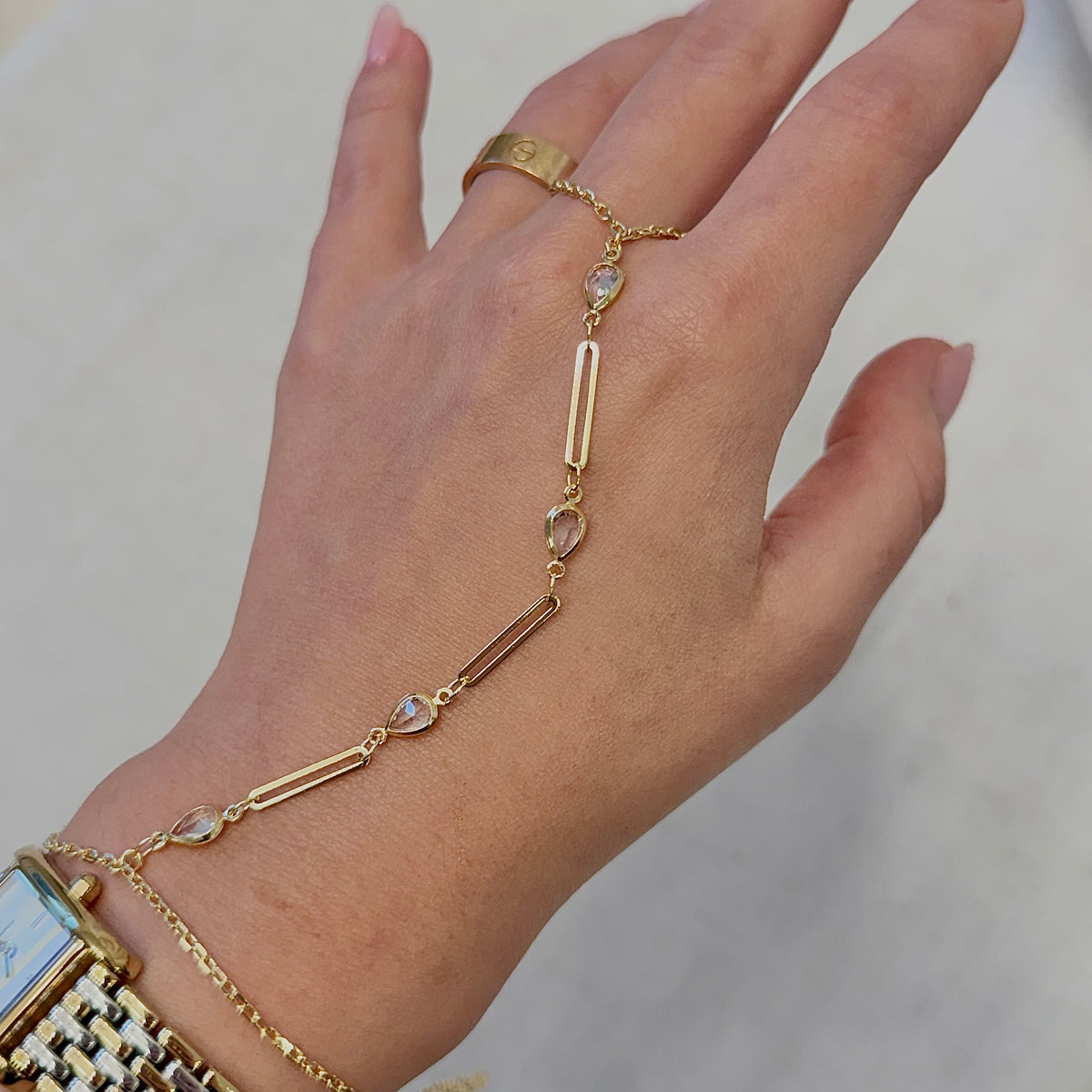Libra Hand Chain