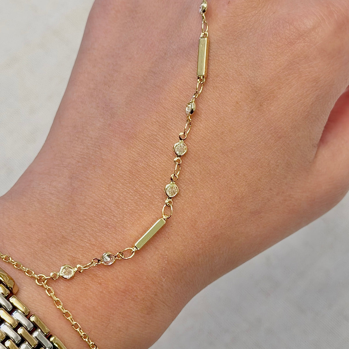 Luna Hand Chain
